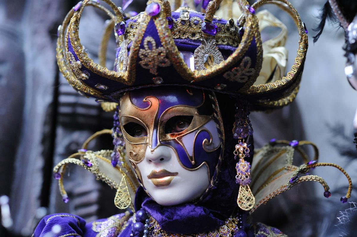 Bas les masques!