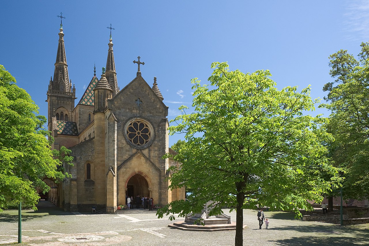 Collégiale de Neuchâtel avant rénovation.